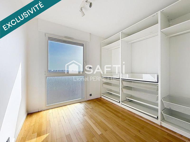 Appartement - 99 m² - 5 pièces