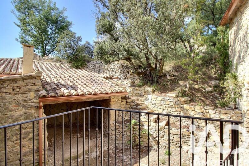 Maison - 220 m² - 8 pièces