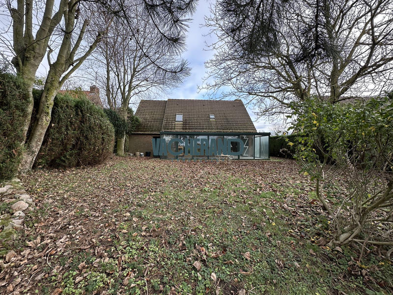 Maison - 140 m² - 5 pièces