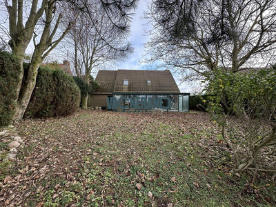 Maison - 140 m² - 5 pièces