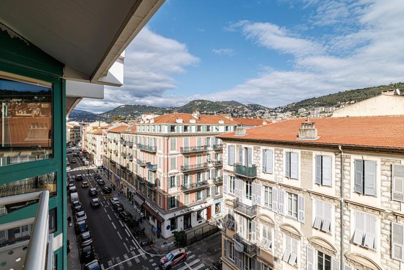 Appartement - 182 m² - 4 pièces