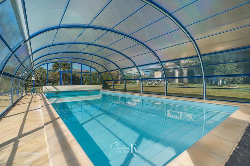 Maison - 181 m² - 6 pièces