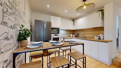 Appartement - 108 m² - 7 pièces