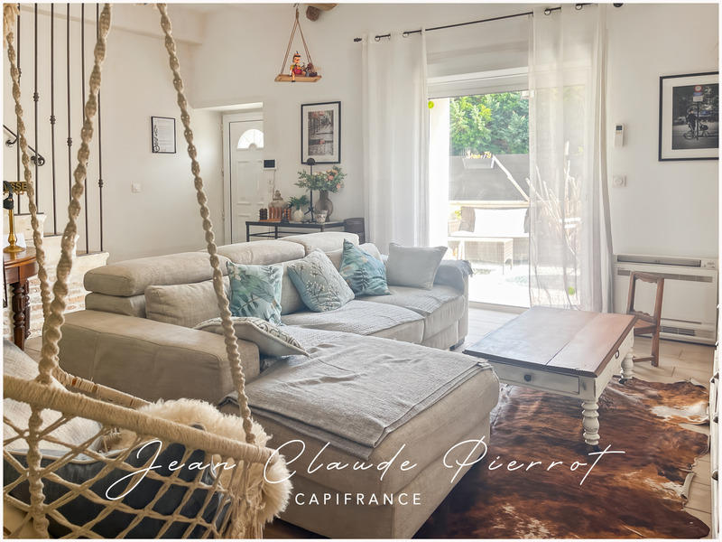 Maison - 93 m² - 4 pièces