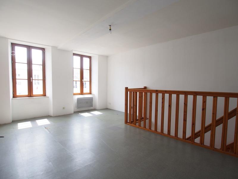 Maison ancienne - 232 m² - 11 pièces