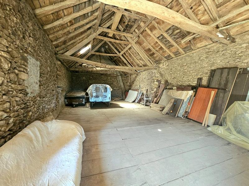 Corps de ferme - 238 m² - 8 pièces