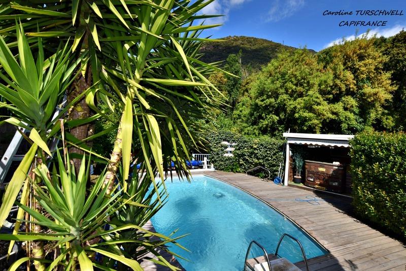 Maison - 137 m² - 6 pièces