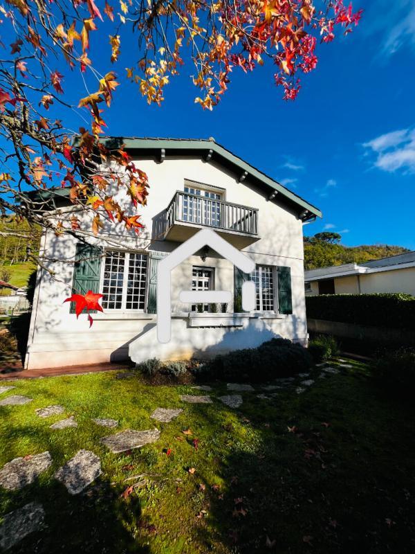 Maison - 190 m² - 7 pièces