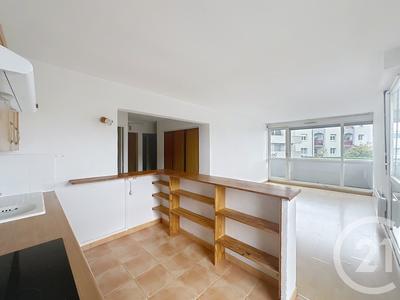 Appartement - 75 m² - 3 pièces