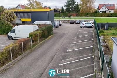 Local d'activités - 178 m²