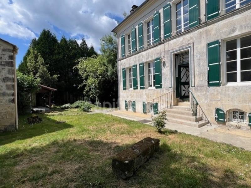 Maison - 260 m² - 7 pièces