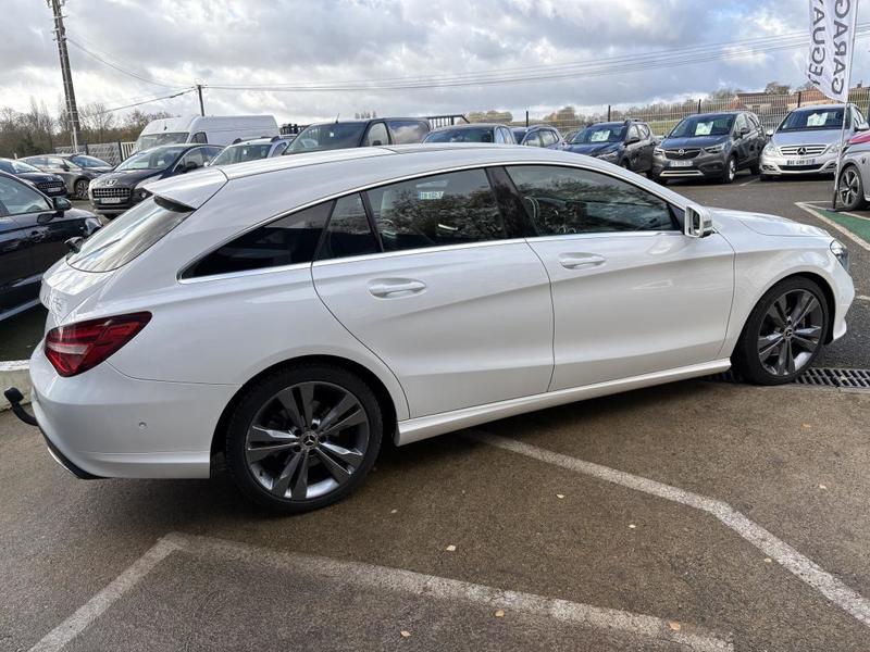 Mercedes Cla Shooting Brake 200 Cdi Sensation 7g-Dct + Attelage - Toit ouvrant