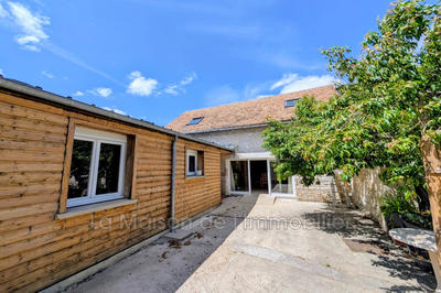 Maison - 293 m² - 10 pièces