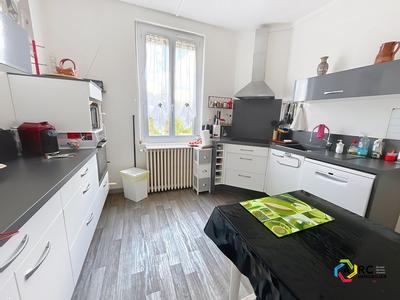 Maison - 80 m² - 4 pièces