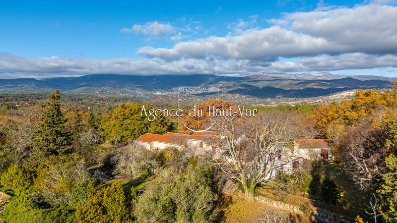 Bastide - 270 m² - 8 pièces