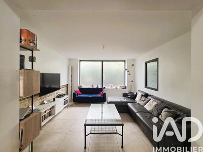 Maison - 187 m² - 8 pièces