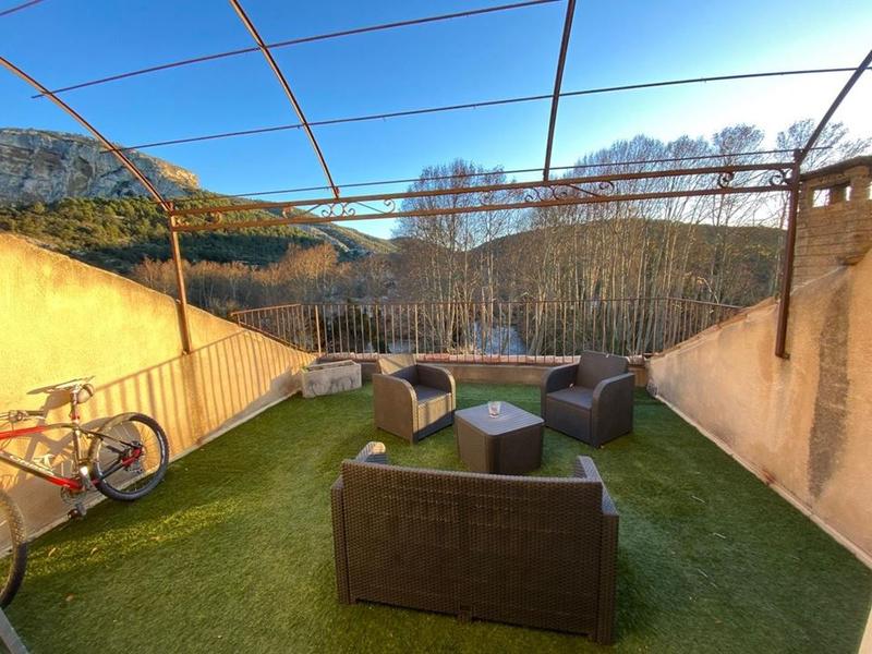 Appartement - 82 m² - 3 pièces