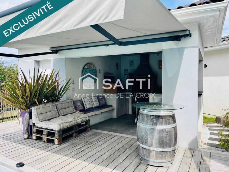 Maison - 205 m² - 7 pièces