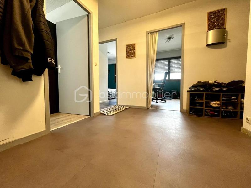 Appartement - 90 m² - 5 pièces