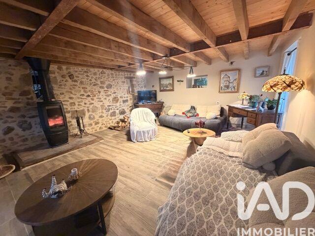 Maison de campagne - 266 m² - 7 pièces