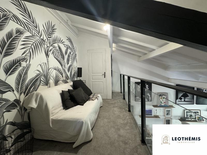 Maison - 184 m² - 5 pièces