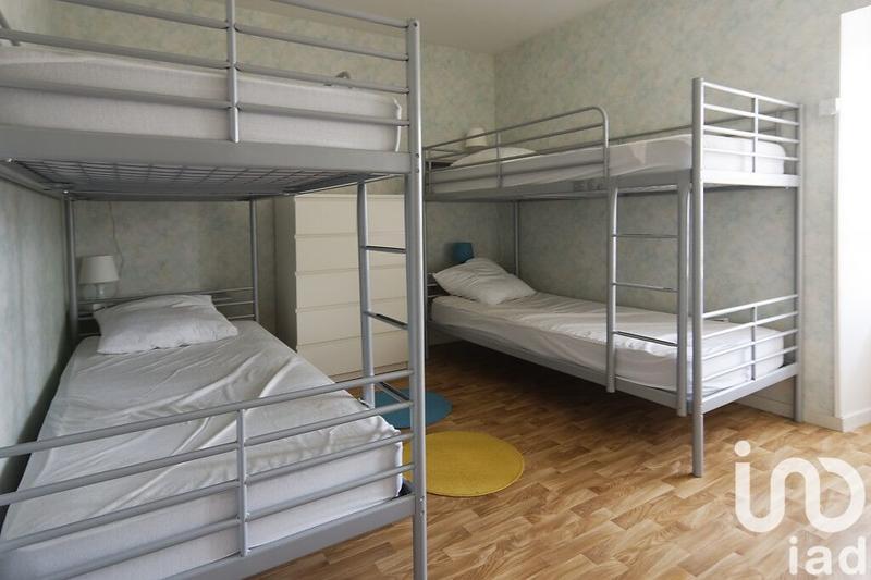 Maison - 315 m² - 8 pièces