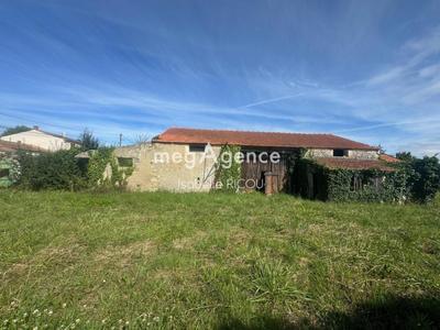 Terrain constructible - 715 m²
