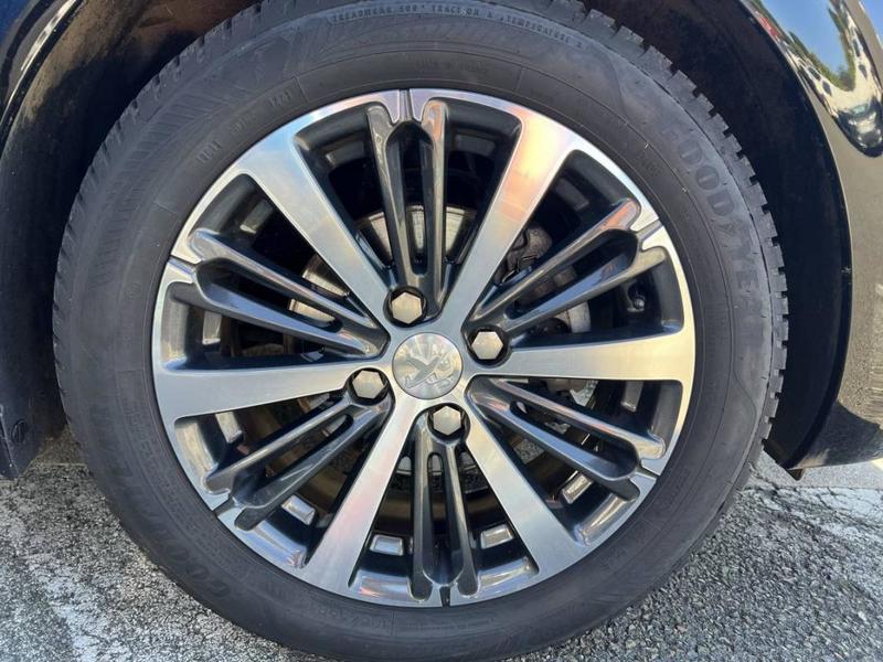 Peugeot 208 1.6 BlueHDi 100 Allure