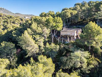 Villa - 104 m² - 4 pièces