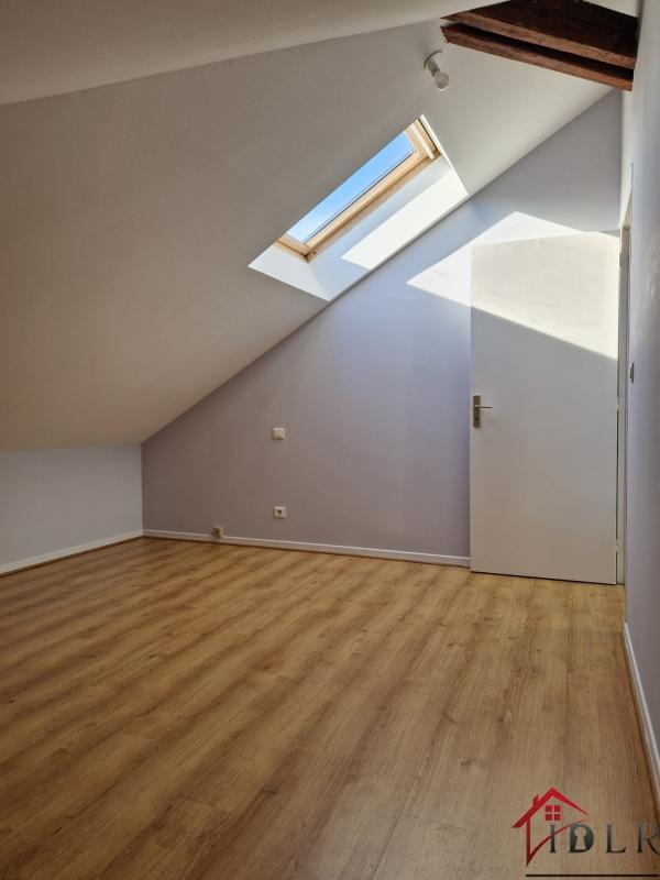 Duplex - 92 m² - 4 pièces