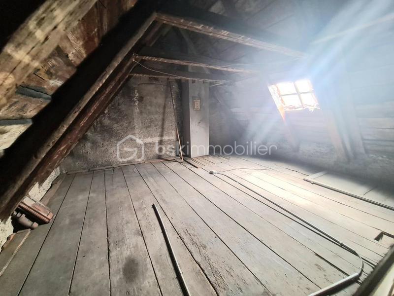 Maison - 122 m² - 6 pièces