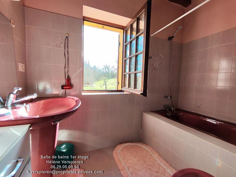 Maison - 181 m² - 8 pièces