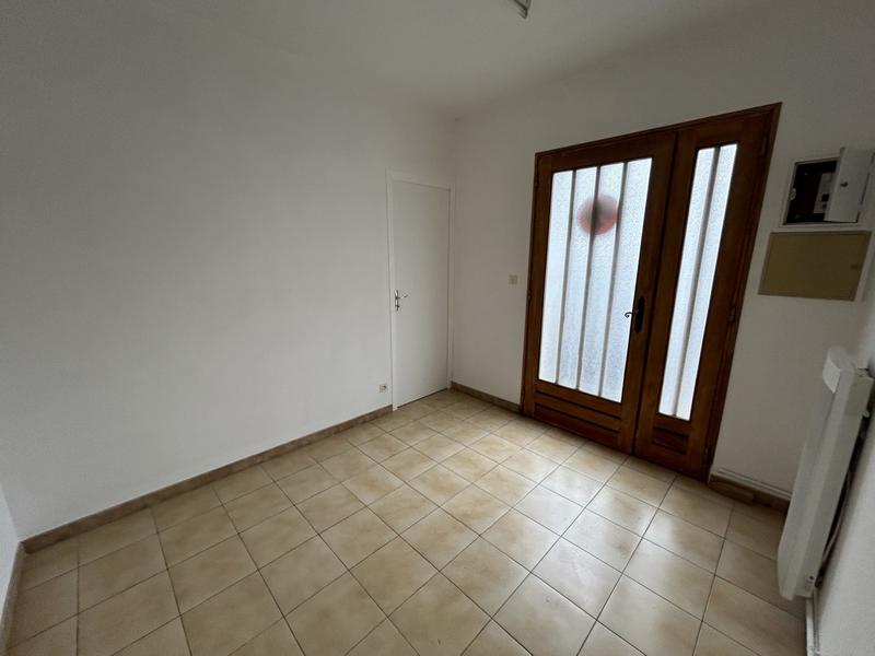 Local d'activités - 94 m² - 4 pièces