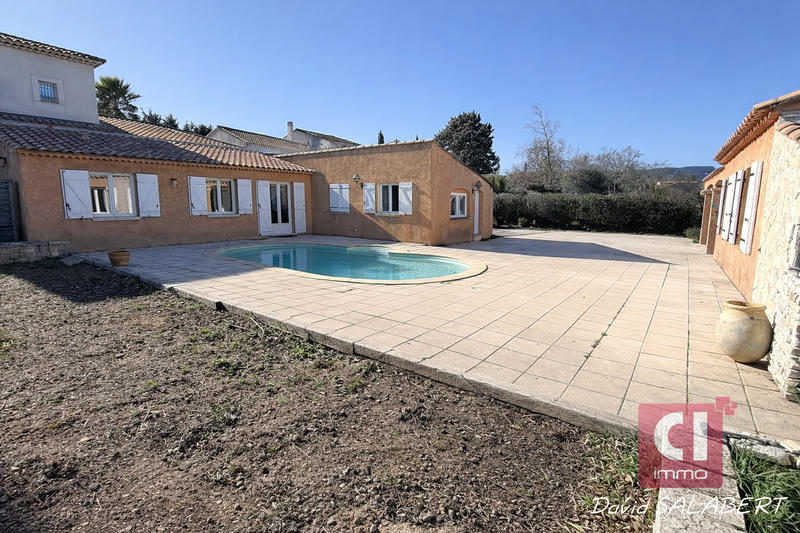 Maison - 152 m² - 7 pièces