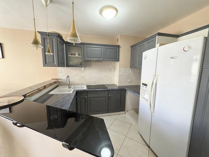 Appartement - 76 m² - 3 pièces