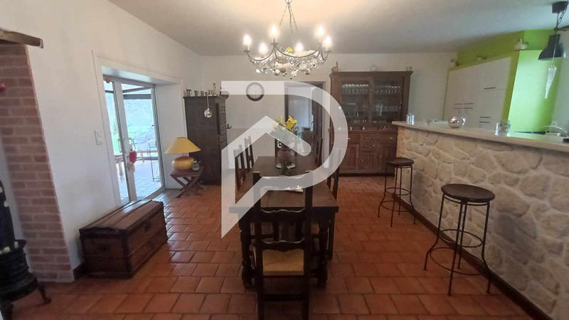 Maison - 153 m² - 6 pièces