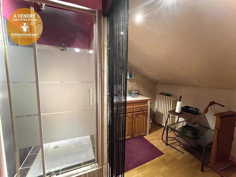 Maison - 167 m² - 7 pièces