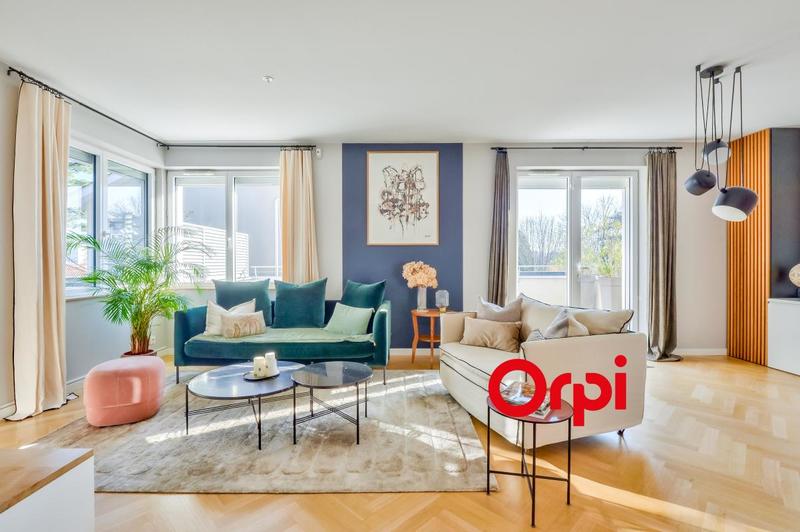 Maison - 190 m² - 8 pièces