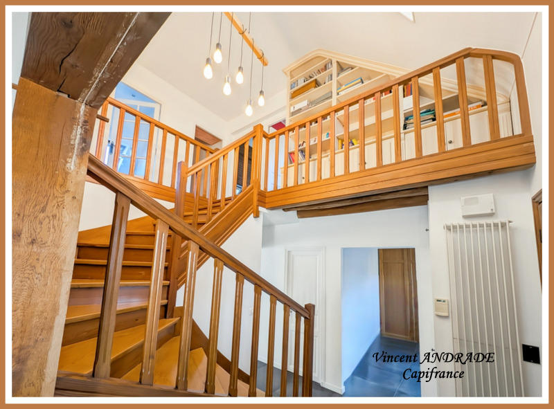 Maison - 167 m² - 6 pièces