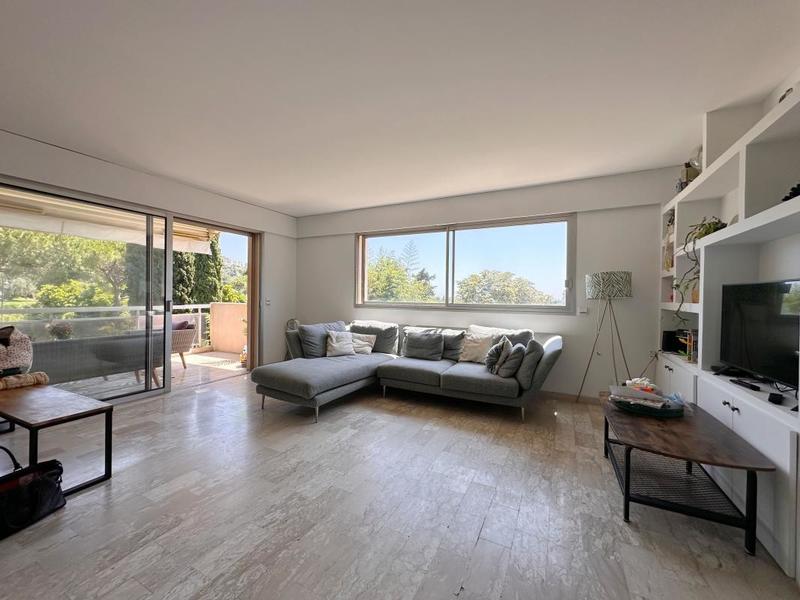 Penthouse - 74 m² - 3 pièces