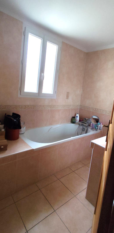 Maison - 80 m² - 3 pièces