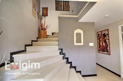 Maison - 114 m² - 6 pièces