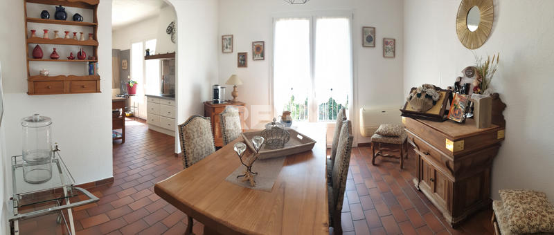 Maison - 400 m² - 8 pièces