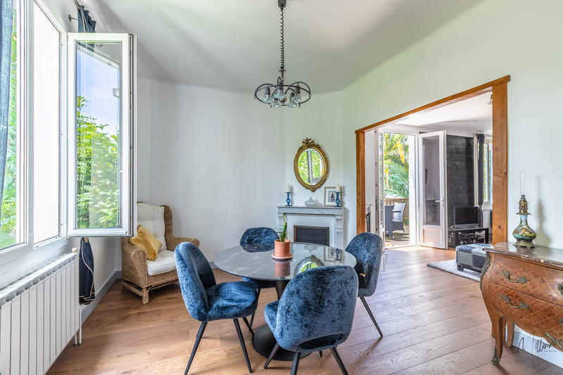 Maison - 143 m² - 6 pièces