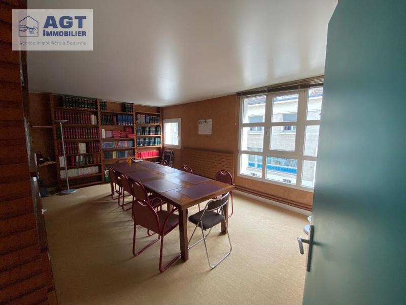 Local commercial - 345 m² - 12 pièces