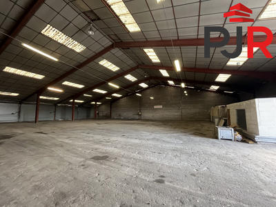 Local d'activités - 1 470 m²