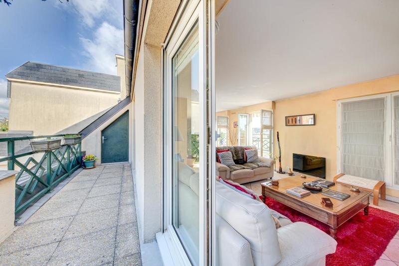 Appartement - 172 m² - 7 pièces