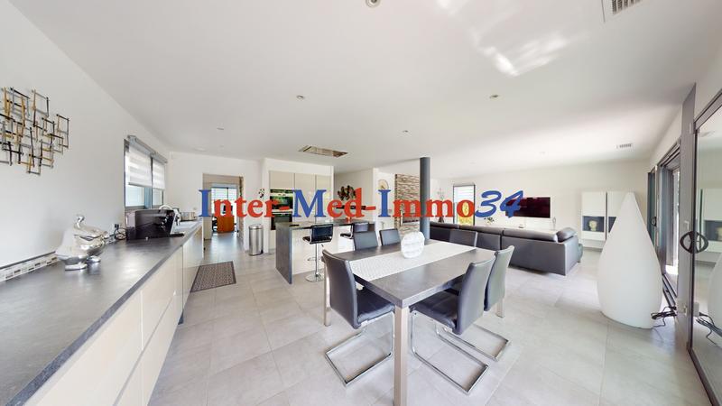 Villa - 151 m² - 5 pièces