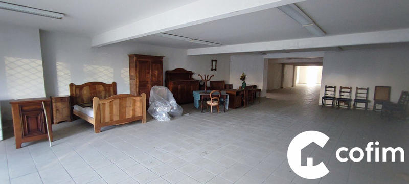 Local commercial - 285 m²