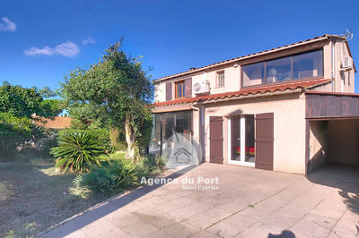 Maison - 93 m² - 5 pièces